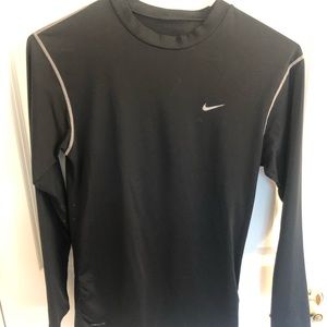 Nike dry fit size large black long sleeve top